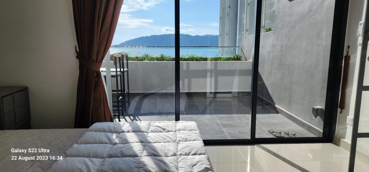 The Shore Ns Studio Suites Sea View Kota Kinabalu Esterno foto