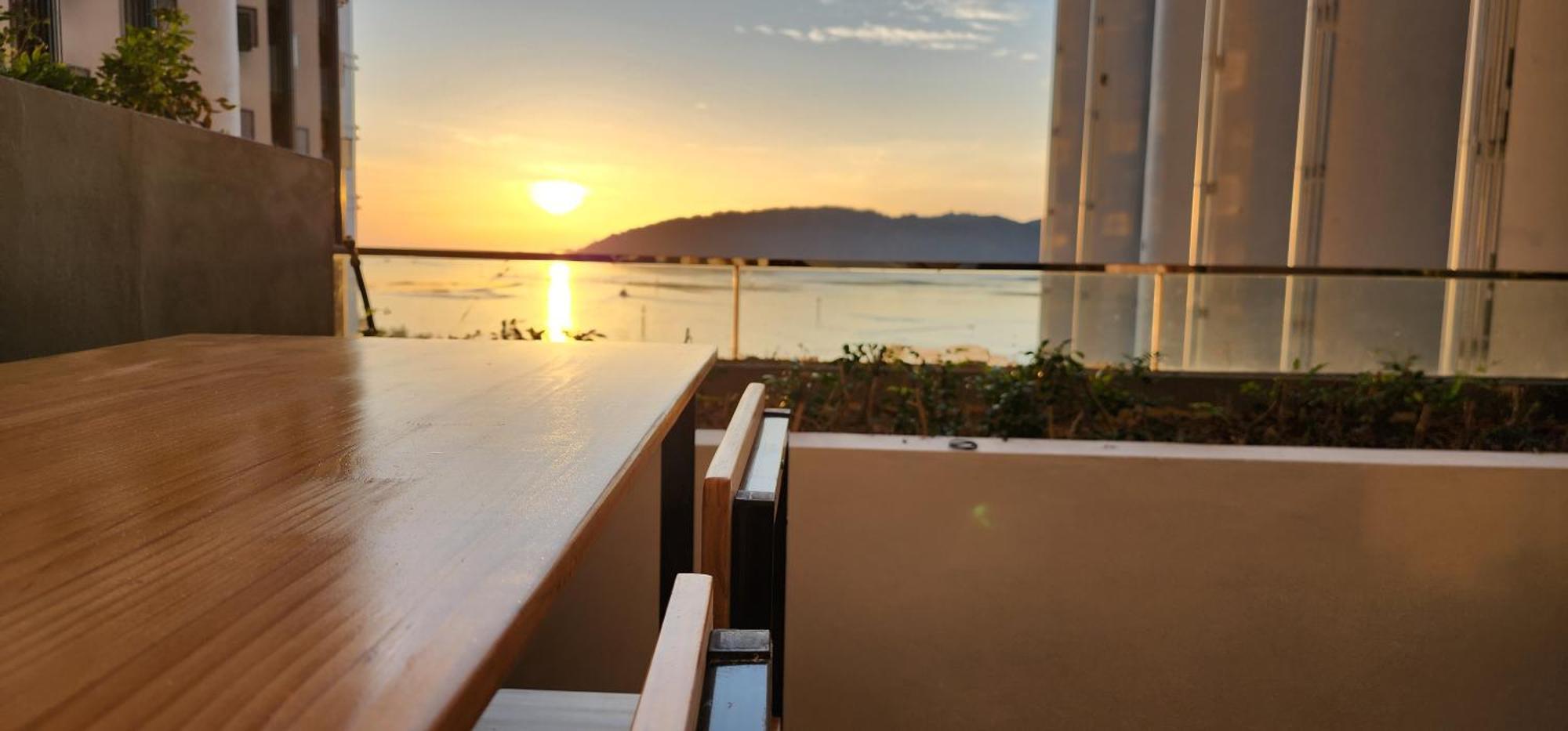 The Shore Ns Studio Suites Sea View Kota Kinabalu Esterno foto