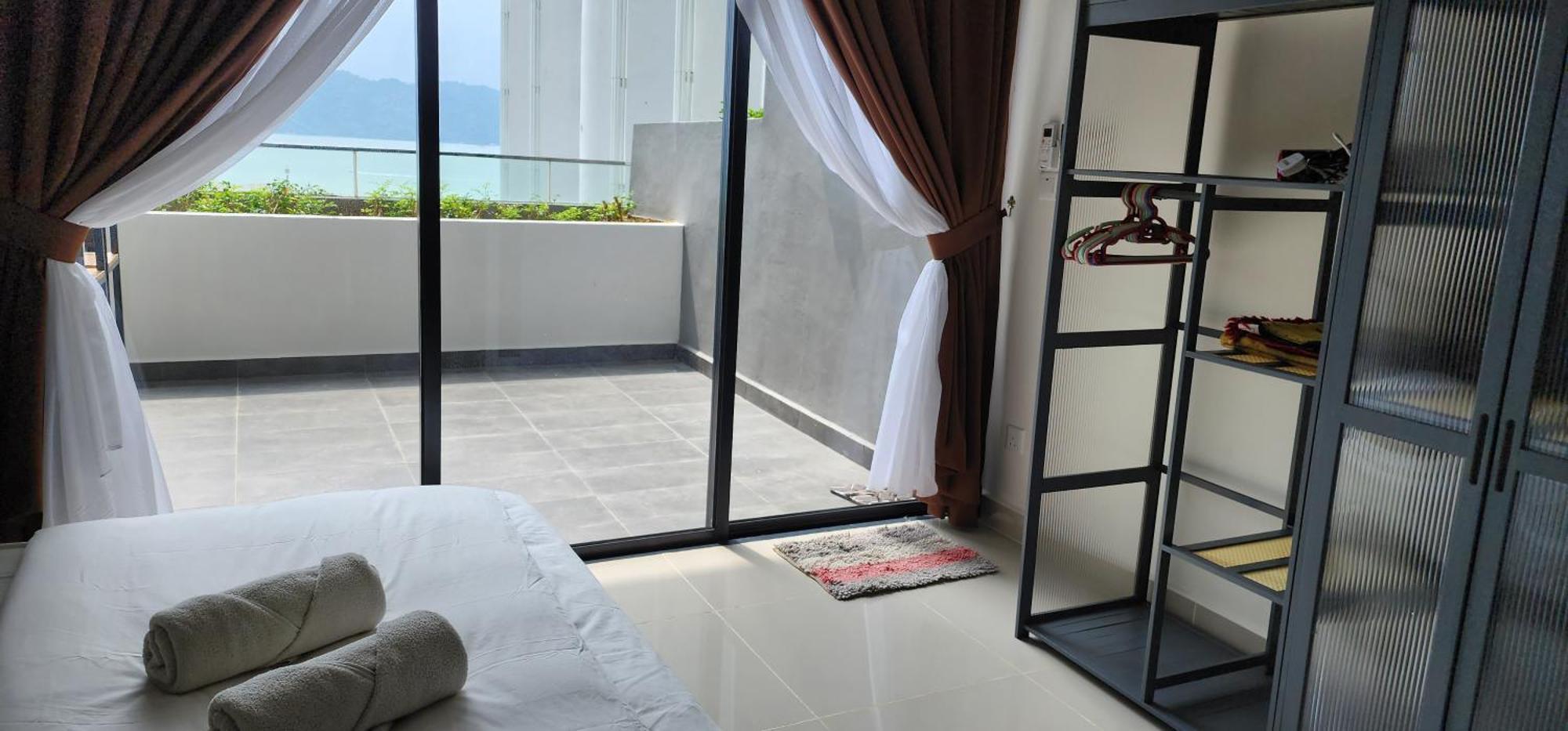 The Shore Ns Studio Suites Sea View Kota Kinabalu Esterno foto